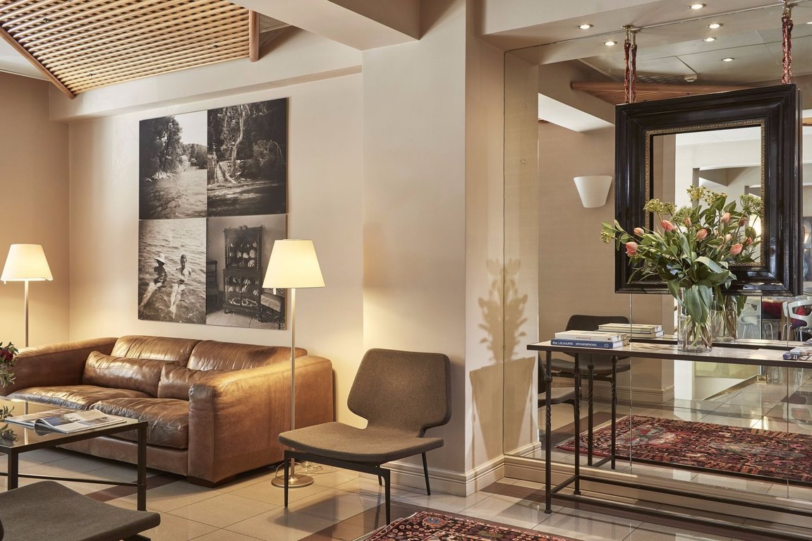 Philippos Hotel_Atrium_Lobby Area_Athens_Acropolis view